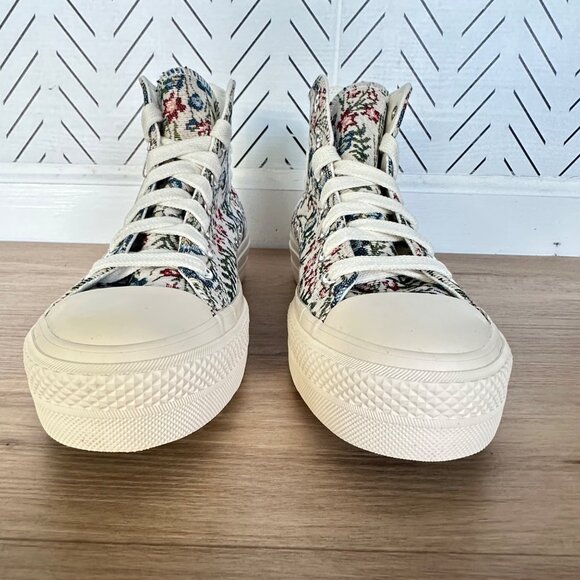 ✨Converse Chuck Taylor Lift Platform 6.5 Womens Sneakers Floral Tapestry A11992C - Picture 4 of 10